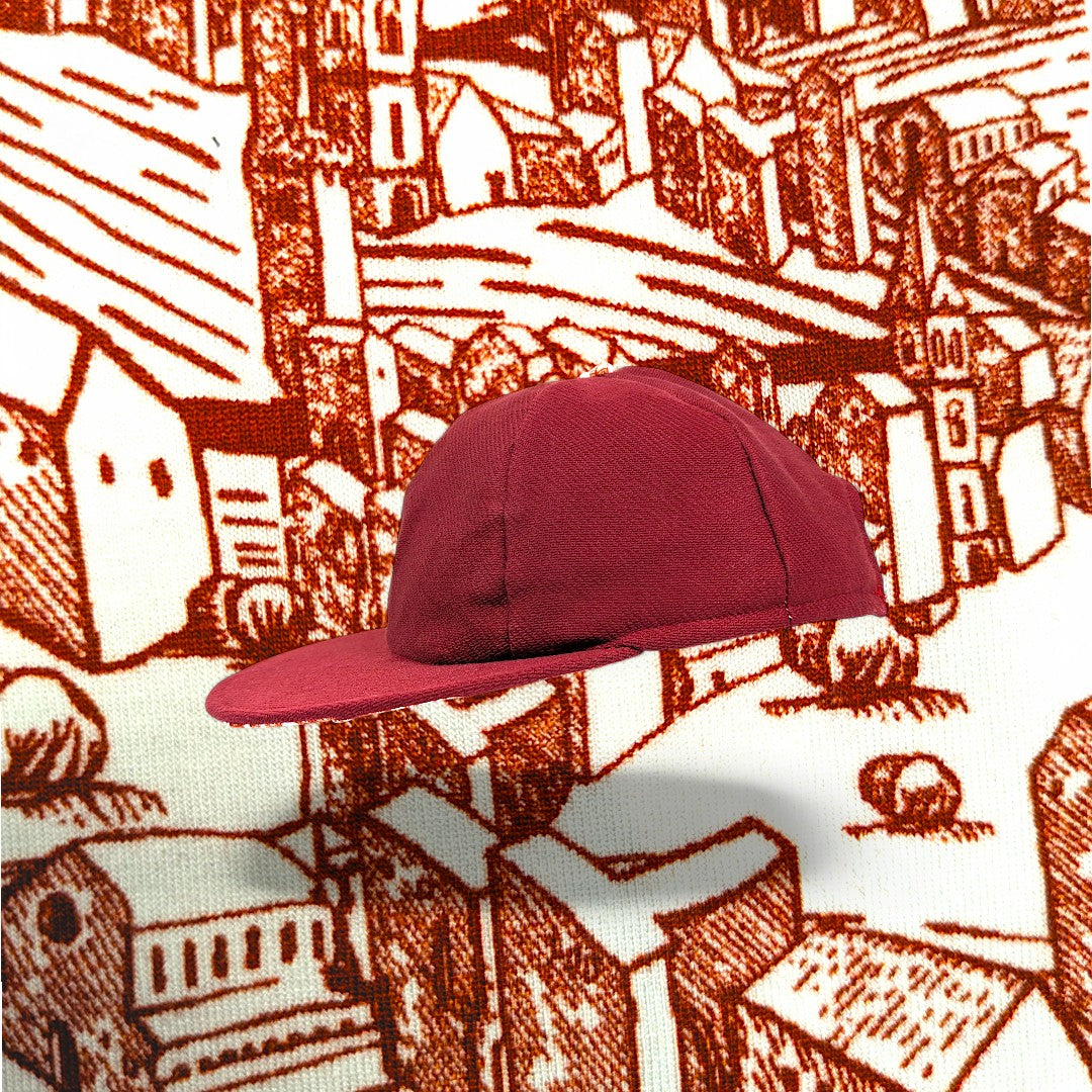 KABURU『PORTUGAL Alley』深いボルドーの5パネルキャップ。裏地にポルトガルの生地